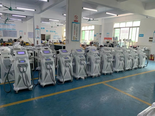 دو صفحه نمایش 3 در 1 چند منظوره IPL RF Nd Yag لیزر برای جوان سازی پوست دستگاه زیبایی موهای پاک کننده